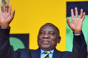 Як у нас: після протестів у ЮАР президентом обрали олігарха