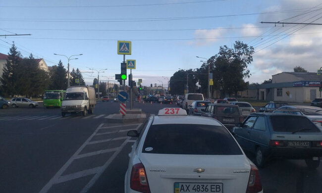 Потрапити в Харків стане ще важче: у Кернеса зробили заяву, “спасибі всім”