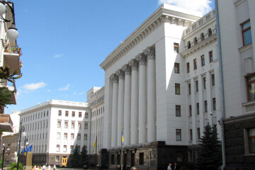 Відомий поет розповів про “ідіотизм нашої влади” (відео)