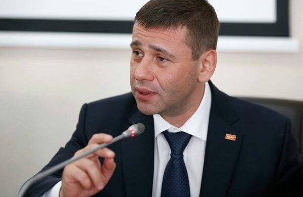 Олег Великин