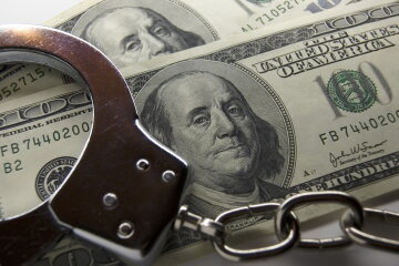 доллары арест взятка нелегальные доходы