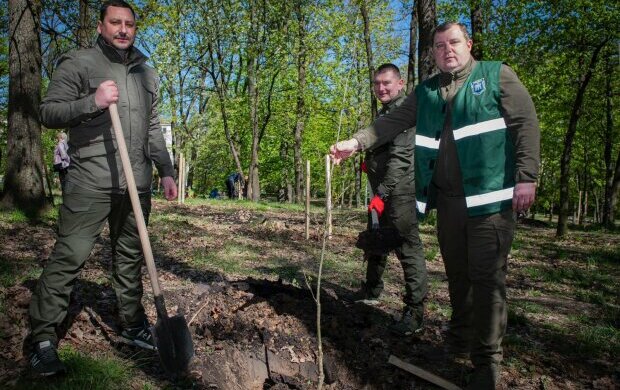 Руководство Госэкоинспекции приняло участие в акции "Шевченко объединяет Украину": важный шаг в сохранении окружающей среды