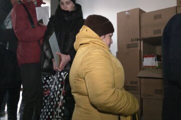 Безкоштовні продукти для ВПО у Полтаві