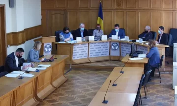 Рішення про звільнення 4 з 6 членів НКРЕКП відкладено на час апеляції