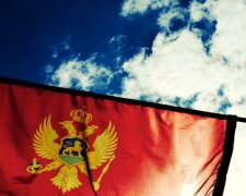 Черногория флаг