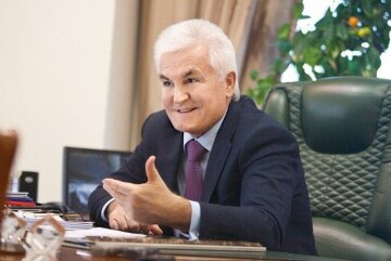 Ігор Сирота "відбілює" репутацію, щоб залишитися главою "Укргідроенерго" — блогер