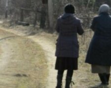 Харьковчанка потеряла трехлетнего ребенка, фото: "ушли гулять в парк и..."