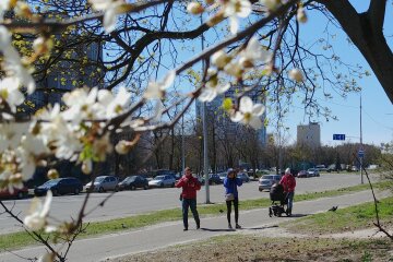 весна люди погода