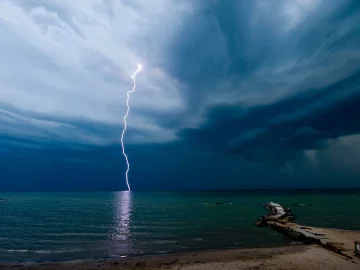 черное море, экологическая катастрофа, катастрофа на море, молния