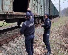 "Отбросило на землю и начал гореть": селфи на поезде для 16-летнего украинца стало последним