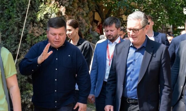 Кір Стармер відвідав Подільський район Києва