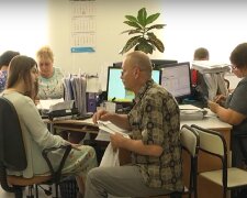 Грошова допомога для пенсіонерів в Запоріжжі