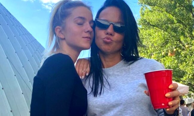 Прийомна дочка Потапа показала, як виглядає її справжній батько та екс-чоловік Горової: "Улюблений гном"