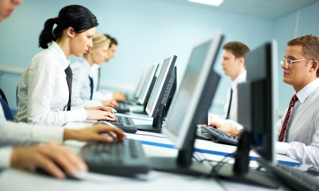 офис, сидячая работа