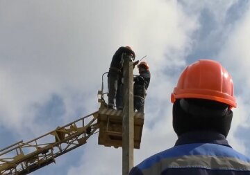 Графіки відключення світла у Дніпропетровській області на 13 червня