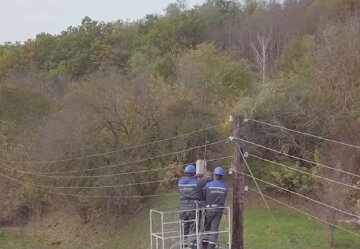 Графіки відключення світла у Київській області на 19 квітня