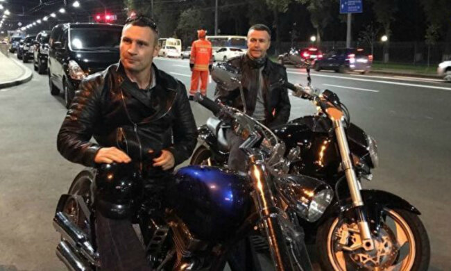 александр густелев с виталием кличко