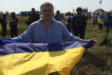 Украинцев, которые живут в РФ, предложили лишить права голоса: "не должны решать судьбу страны"