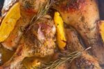 С особым вкусом и ароматом: рецепт курицы с цитрусами и медом, подойдет к любому празднику