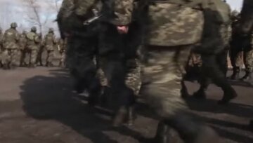 У МЗС України назвали напрямки, куди стягуються російські війська