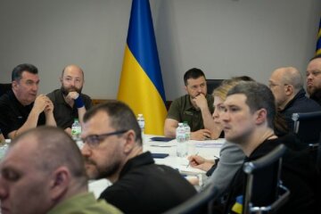 Зеленский созывает СНБО: на повестке борьба с коррупцией, возможны кадровые решения
