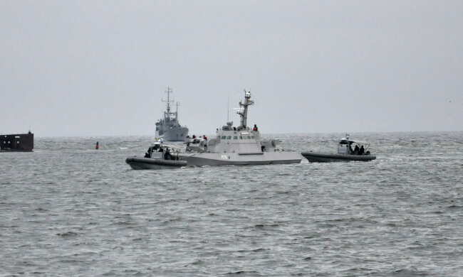 Повернення кораблів обернулося скандалом, спливли деталі ганьби росіян: вкрали навіть труси...