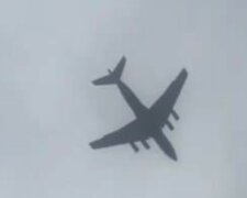 Военный самолет заметили на границе Украины и РФ: "Долетел до Харькова и ..."