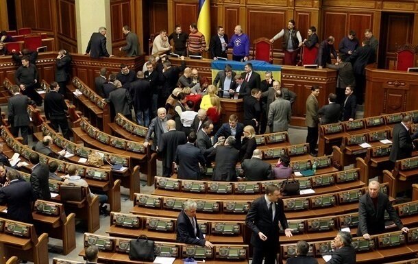 Ветеран АТО висловився про скандальне рішення Ради: нардепи хочуть перейти на бік ворога