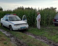 Бывшего мэра поймали на краже лука и капусты: фото курьеза на Тернопольщине