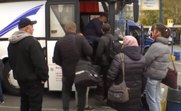 Новые правила карантина вступили в силу, автобусы отменяют рейсы: боятся штрафов