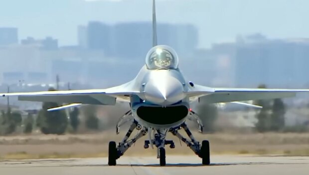      F-16,   :   ...