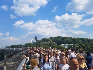 НП на мосту Кличка, поліція знайшла винуватця: “втік і…”, яскраве відео