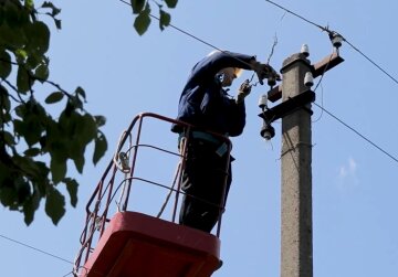Графики отключения света в Винницкой области на 15 мая