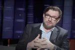 Тогда телевидение было окном в мир, - Киселев о журналистике 90-тых годов