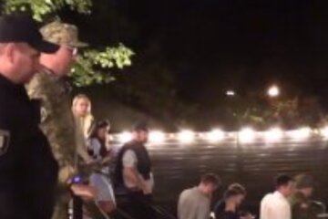 комендантська година: порушники в Одеській області