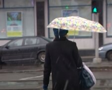 Україну знову заливає дощами перед потеплінням до +30: якою буде погода найближчими днями