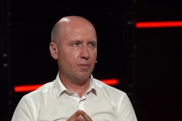 То, что мы сейчас наблюдаем – это имитация третьей мировой войны, - политолог Руслан Бизяев