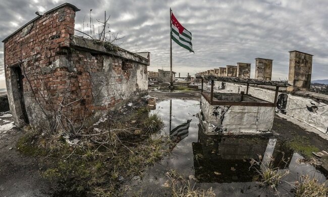 Українцям показали, що буде після з Донбасом на прикладі Абхазії: відео, що рве душу