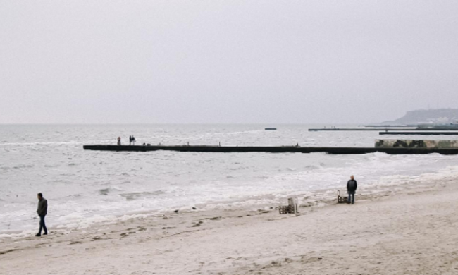 Аномальное явление на Черном море поразило одесситов: удивительные кадры