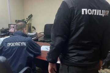 Где-то взял десятки миллионов гривен: сельский голова попал в скандал, люди возмущены