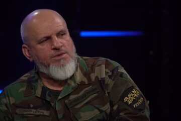 Речь идет о людях, которые с автоматом в руках практически каждый день патрулируют улицы, - Павел Патарецкий о ДФТГ