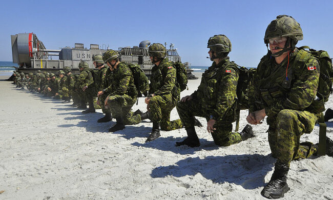Канадские солдаты