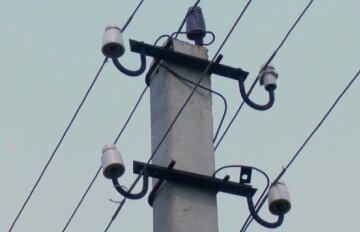 Графики отключения света в Днепропетровской области на 2 и 3 августа