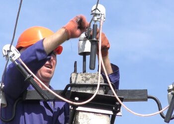 Графики отключения света в Полтавской области на 12 февраля