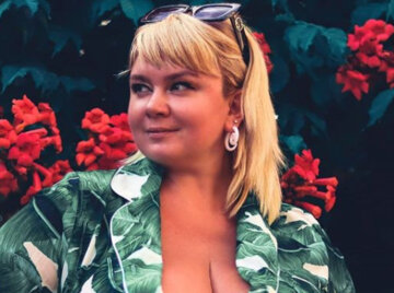 Украинка с 13-м размером бюста дала потанцевать своим "бомбочкам":  "Кошечка на тусовочке"