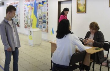 Безкоштовні продукти для пенсіонерів у Полтаві