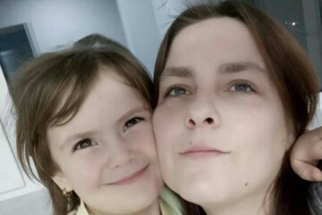 Під Києвом зникла мама з двома дітьми, рідні в розпачі: фото і прикмети