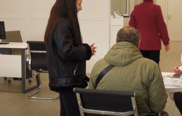 Денежная помощь для пенсионеров в Днепропетровской области