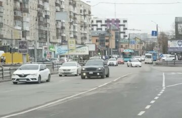 Обмеження руху транспорту в Дніпрі