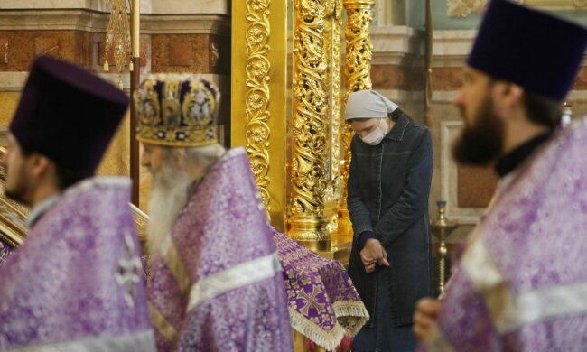 священники, МПЦ